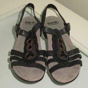 Earth Brand Black Leather Sandals Sz 8.5